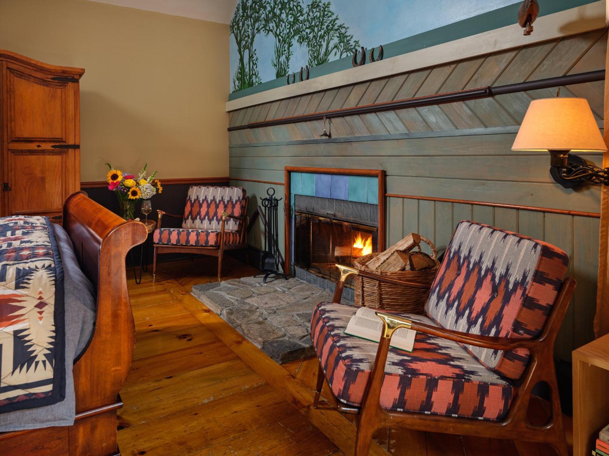 Abbey'S Lantern Hill Inn Ледярд Сентър Екстериор снимка